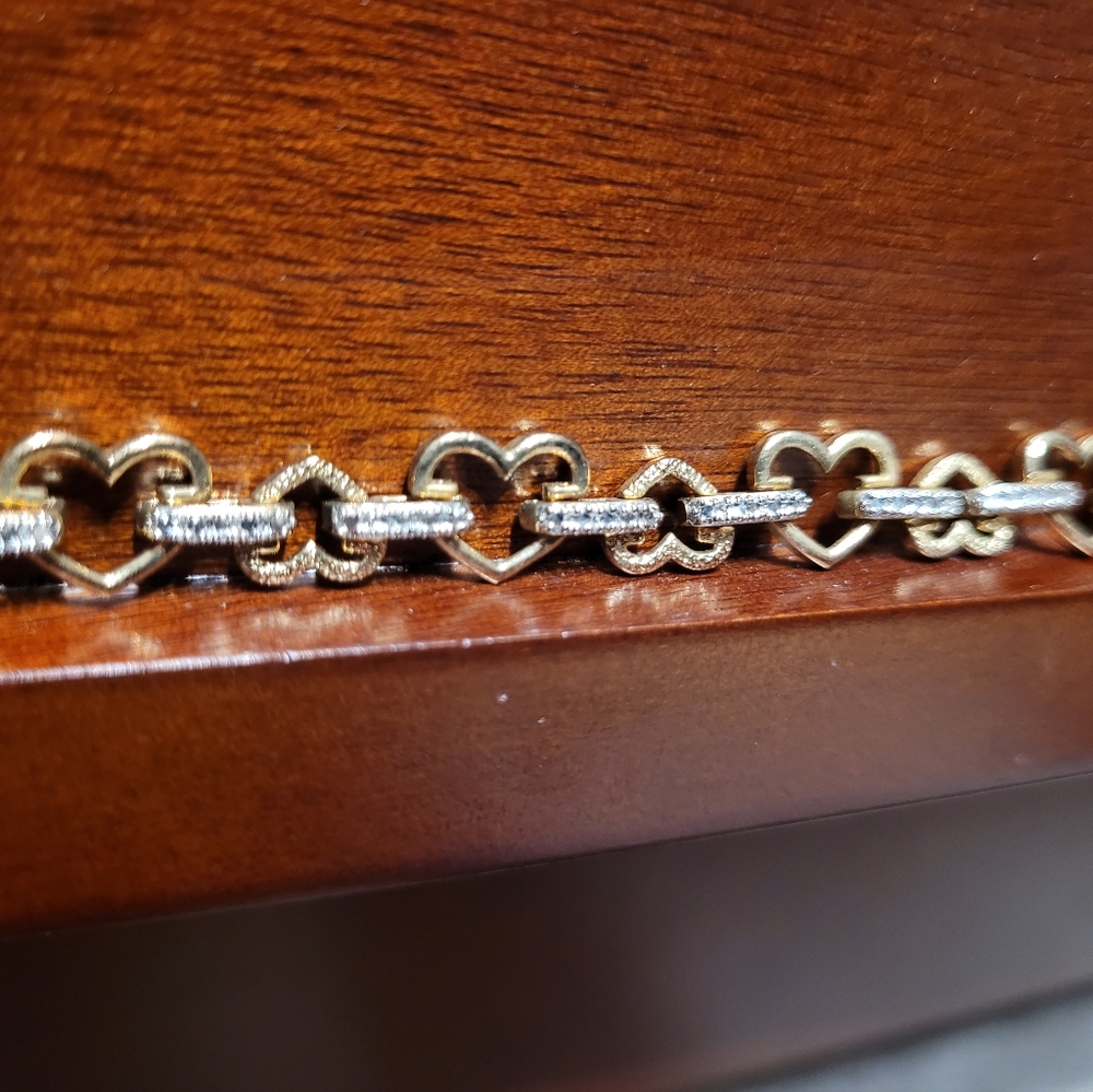 Sterling silver heart and stone bracelet